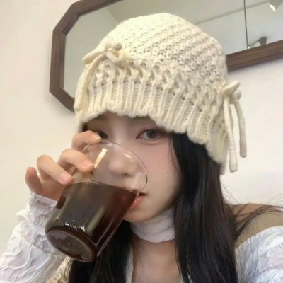 哈啰,我叫朵莉丝